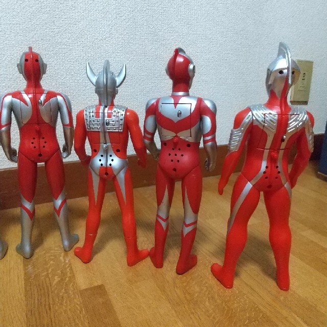 BANDAI(バンダイ)のBANDAI製 ウルトラマンシリーズ まとめ売り。 エンタメ/ホビーのフィギュア(特撮)の商品写真