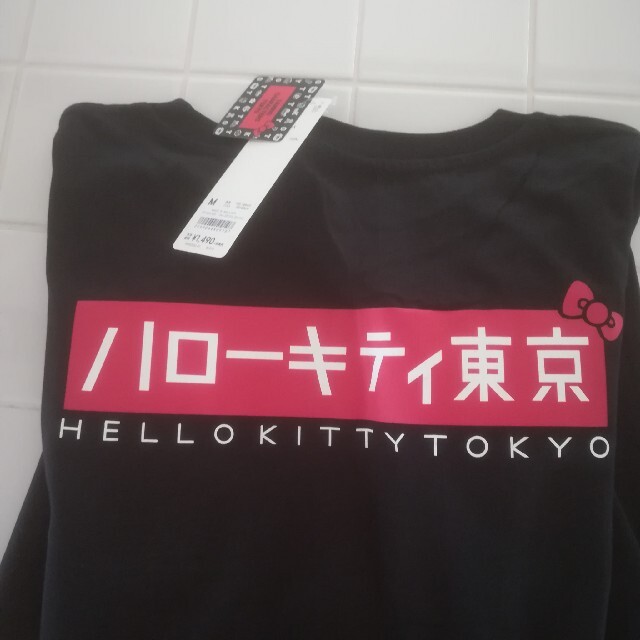 ハローキティ(ハローキティ)の【ハローキティ】チュニック　Tシャツ レディースのトップス(Tシャツ(半袖/袖なし))の商品写真