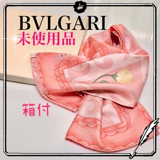 ブルガリ(BVLGARI)の✨未使用【正規品】ブルガリ　スカーフ　85 ピンクオレンジ系　フルーツ　フラワー(バンダナ/スカーフ)