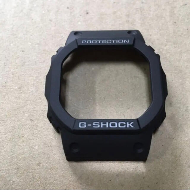 G-SHOCK(ジーショック)のCASIO G-SHOCK dw5600 e ベゼル カシオ Gショック メンズの時計(その他)の商品写真