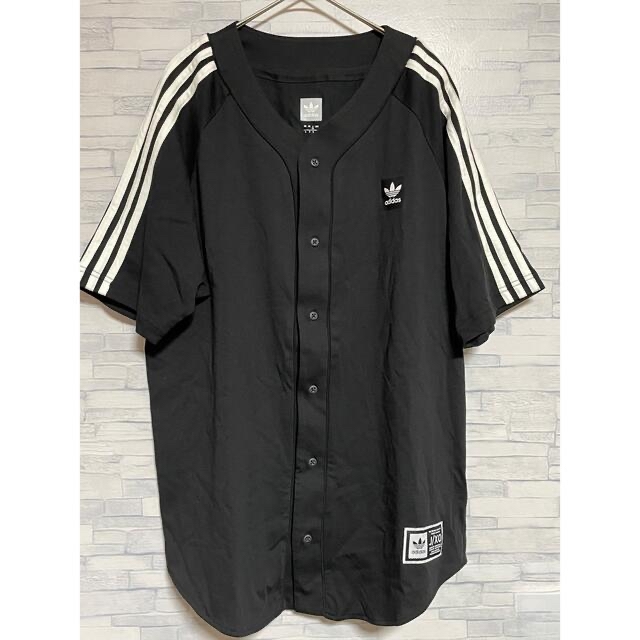 adidas(アディダス)の♡めぐやん♡様　2点セット　アディダス　オリジナルス　ベースボールシャツ メンズのトップス(Tシャツ/カットソー(半袖/袖なし))の商品写真