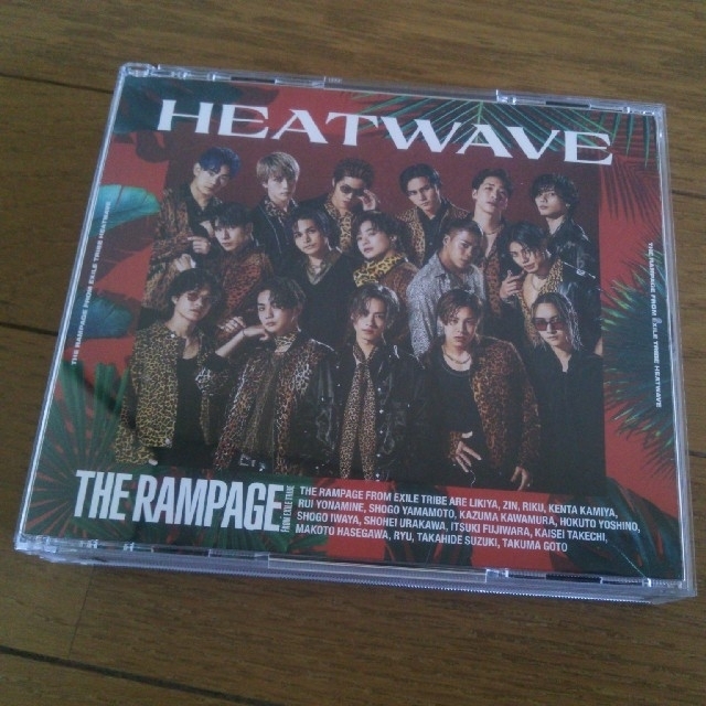 THE RAMPAGE(ザランページ)のTHE RAMPAGE『HEATWAVE』CD＆DVDセット エンタメ/ホビーのCD(ポップス/ロック(邦楽))の商品写真
