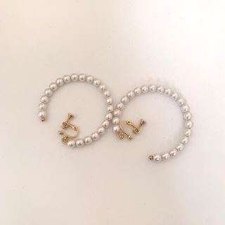 エピヌ(épine)のepine pear hoop earrings(イヤリング)