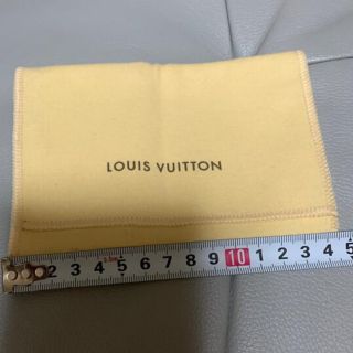 ルイヴィトン(LOUIS VUITTON)のLOUIS VUITTON 布(ポーチ)