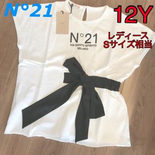 ヌメロヴェントゥーノ(N°21)のラスト1点　N°21 ヌメロヴェントゥーノ　ミラノロゴ　リボン付トップス 12Y(Tシャツ(半袖/袖なし))