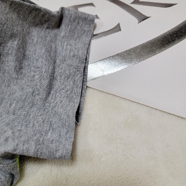 MONCLER(モンクレール)の【美品】MONCLER　メンズTシャツ　正規ロゴマークタグ付 メンズのトップス(Tシャツ/カットソー(半袖/袖なし))の商品写真