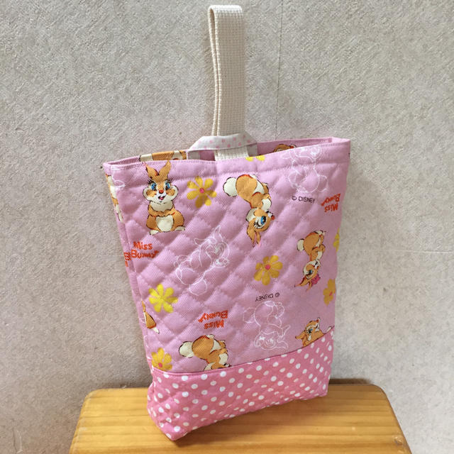 Handmade☆ミスバニー☆上履き入れ ハンドメイドのキッズ/ベビー(バッグ/レッスンバッグ)の商品写真