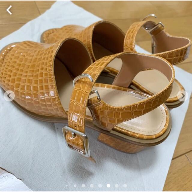 MOUSSY EMBOSSED STRAP サンダル靴/シューズ