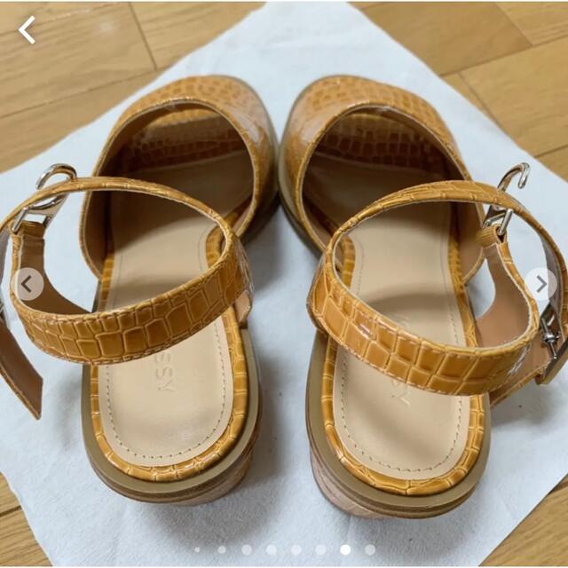 MOUSSY EMBOSSED STRAP サンダル靴/シューズ