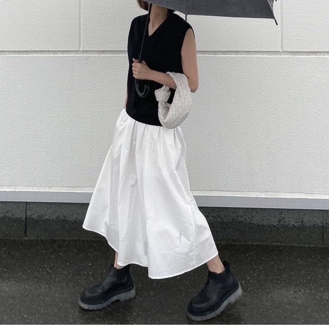 最新な Bottega Veneta 専用 ボッテガヴェネタ タイヤブーツ 37