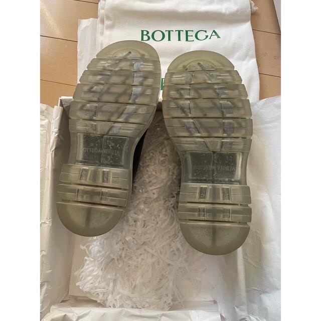 Bottega Veneta(ボッテガヴェネタ)の専用　ボッテガヴェネタ　タイヤブーツ　37 レディースの靴/シューズ(ブーツ)の商品写真
