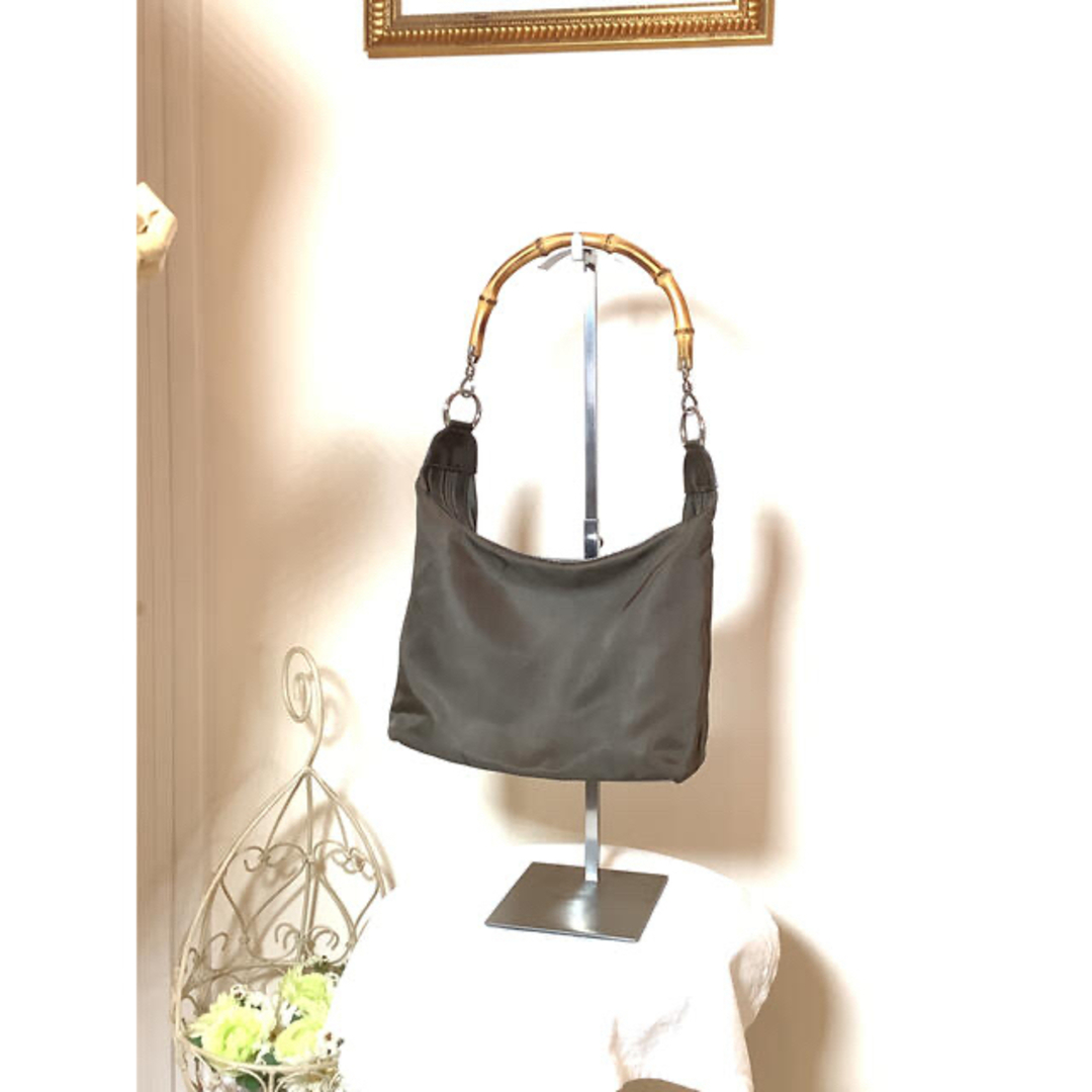 GUCCI グッチ バンブー ショルダーバッグ GUCCI グッチ バンブー ショルダーバッグ