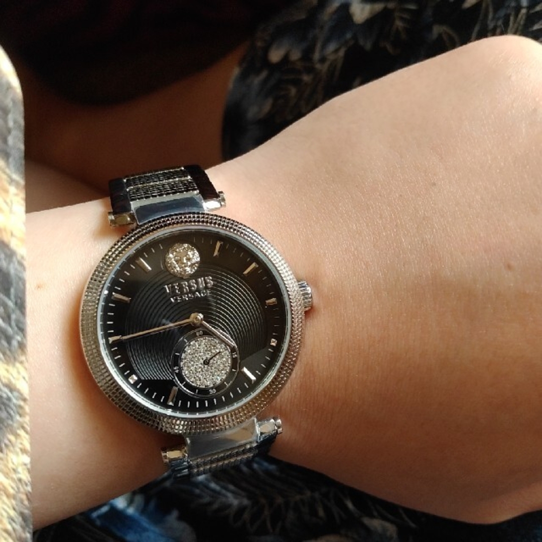 VERSUS(ヴェルサス)のヴェルサーチ、ヴァーサス、腕時計! メンズの時計(腕時計(アナログ))の商品写真