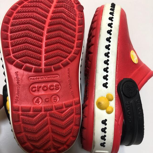 crocs(クロックス)のクロックス キッズ サンダル キッズ/ベビー/マタニティのキッズ靴/シューズ(15cm~)(サンダル)の商品写真