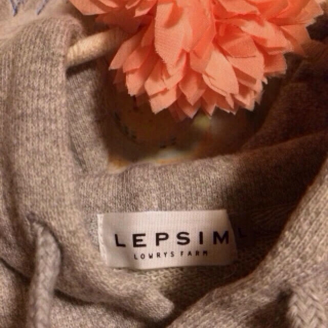 LEPSIM(レプシィム)のLEPSIM♥️カレッジプリントパーカー レディースのトップス(パーカー)の商品写真
