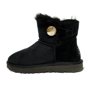 アグ スワロフスキーの通販 500点以上 | UGGを買うならラクマ