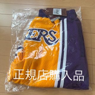 ミッチェルアンドネス(MITCHELL & NESS)の Mitchell & Ness Just Don SwingmanShorts(ショートパンツ)