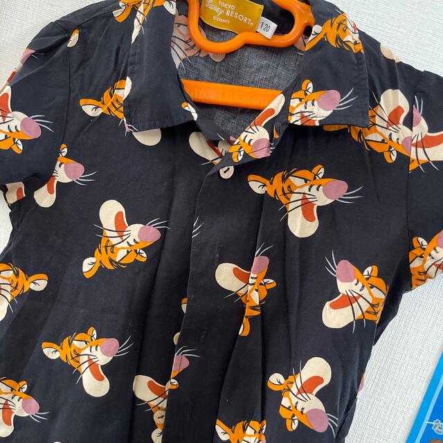 Disney(ディズニー)の専用☆ティガー☆シャツ120cm キッズ/ベビー/マタニティのキッズ服男の子用(90cm~)(Tシャツ/カットソー)の商品写真