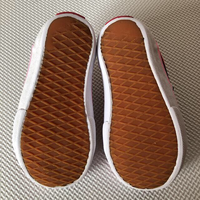 VANS(ヴァンズ)の17cm バンズ オールド スクール ブラック ピンク キッズ/ベビー/マタニティのキッズ靴/シューズ(15cm~)(スニーカー)の商品写真