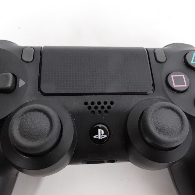 SONY(ソニー)のSONY ソニー　PS4 純正コントローラー　ホワイト/ブラック　2点 エンタメ/ホビーのゲームソフト/ゲーム機本体(その他)の商品写真