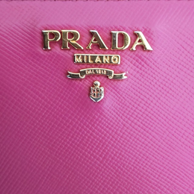 PRADA(プラダ)のSIN様専用。プラダ財布 レディースのファッション小物(財布)の商品写真