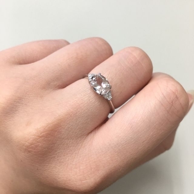 新品 モルガナイト ダイヤ リング 1.19ct Pt950 レディースのアクセサリー(リング(指輪))の商品写真