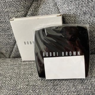 ボビイブラウン(BOBBI BROWN)のボビイブラウン 限定ノベルティ 非売品 拡大鏡付きコンパクトミラー(ミラー)