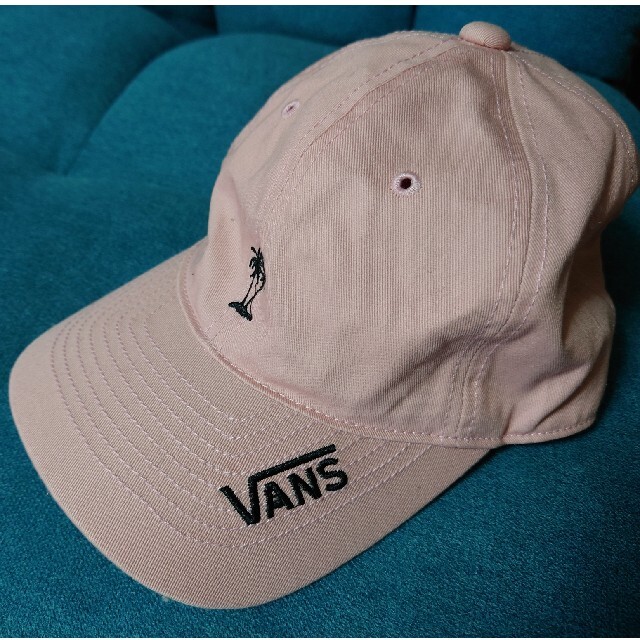 VANS(ヴァンズ)の【VANS〜E hyphen world gallery】キャップ★ピンク レディースの帽子(キャップ)の商品写真