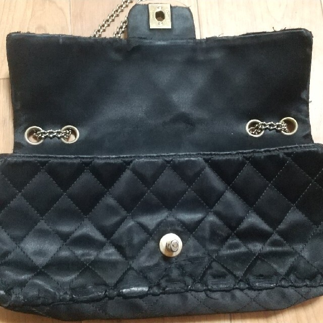 CHANEL(シャネル)のCHANEL☆ヴィンテージシャネル ビジュー チェーンバッグ レディースのバッグ(ハンドバッグ)の商品写真