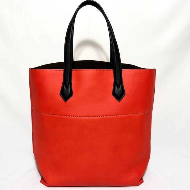 お得な情報満載 FENDI フェンディ フェンディ FENDI 8BH260 オールイン