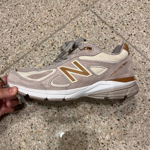 New Balance(ニューバランス)のnew balance 990 ピンクページュw990fa4 レディースの靴/シューズ(スニーカー)の商品写真