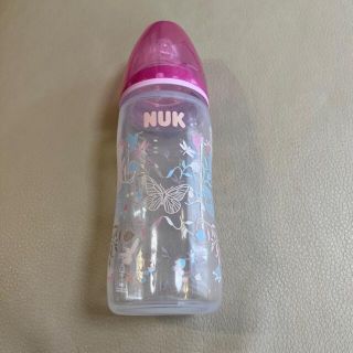 NUK 哺乳瓶 プラスチック　300ml（蓋付き）(哺乳ビン)