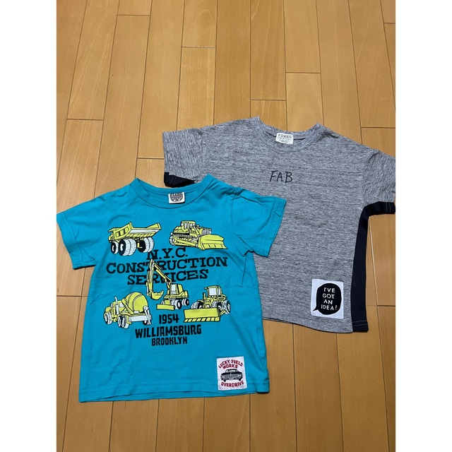 F.O.KIDS(エフオーキッズ)のF.O.KIDS  Tシャツ　働く車（100サイズ）グレーT（90サイズ） キッズ/ベビー/マタニティのキッズ服男の子用(90cm~)(Tシャツ/カットソー)の商品写真