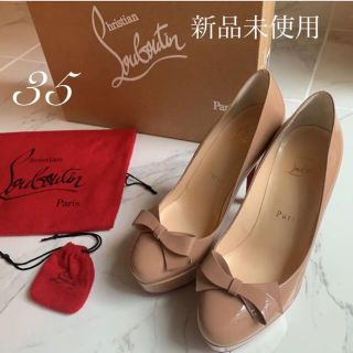 クリスチャンルブタン(Christian Louboutin)のルブタン　パンプス　リボン　ベージュ　35サイズ(ハイヒール/パンプス)