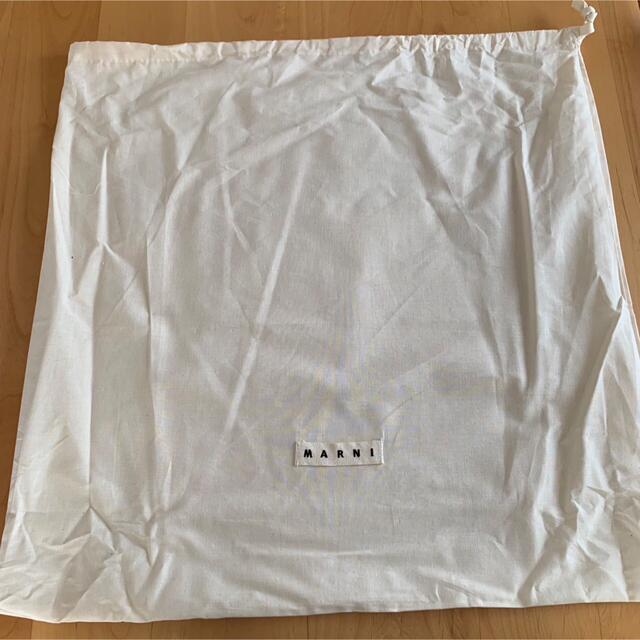 Marni(マルニ)のMARNI マルニ ブラック＆ブルー TRIBECA PVC ショッピングバッグ メンズのバッグ(トートバッグ)の商品写真