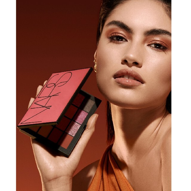 限定☆NARS サマーアンレイテッド アイシャドウパレットNARS - アイ