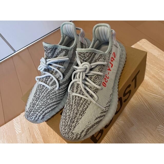 YEEZY BOOST 350 V2 ブルーティント最終値下げ‼️