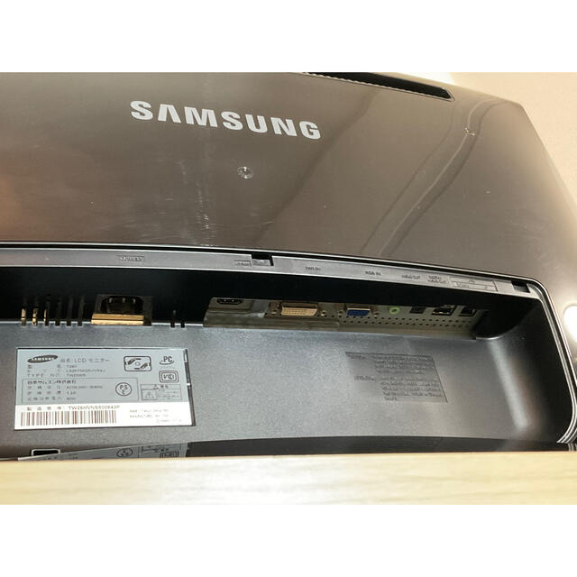 SAMSUNG(サムスン)の液晶モニタ　２台セット　Samsung Syncmaster T260 スマホ/家電/カメラのPC/タブレット(ディスプレイ)の商品写真