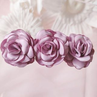 バレッタ✿お花✿ヘアアクセサリー✿髪留め✿ピン留め✿パープル✿韓国✿新品未使用(バレッタ/ヘアクリップ)