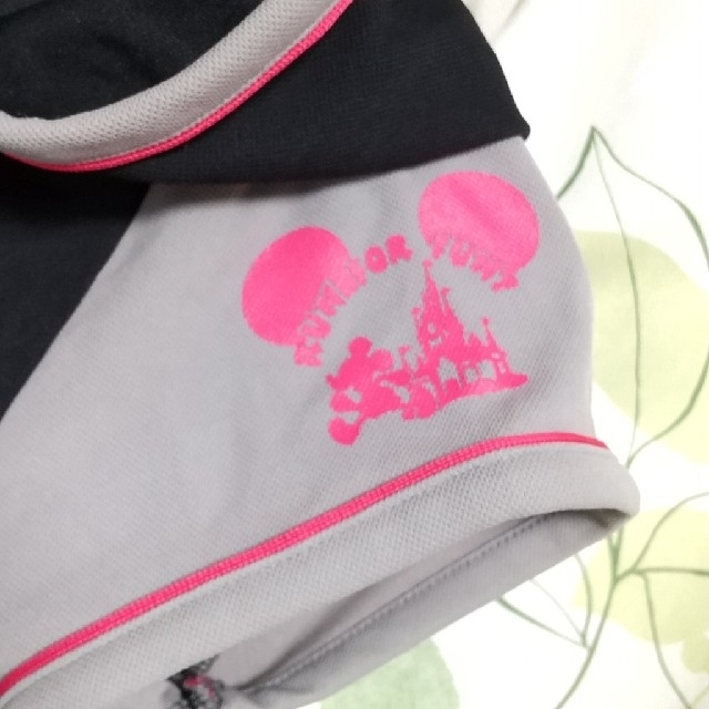 Disney(ディズニー)のミッキー フード付きランニングシャツ レディースのトップス(Tシャツ(半袖/袖なし))の商品写真