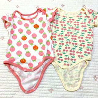 2枚セット　肌着 ロンパース　80 さくらんぼ　いちご　女の子(肌着/下着)