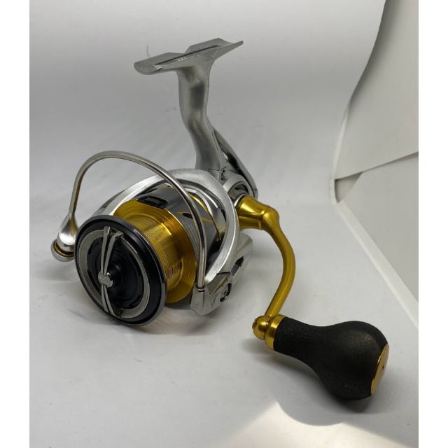 新品未使用 ダイワ 21 フリームスLT 3000 DAIWA