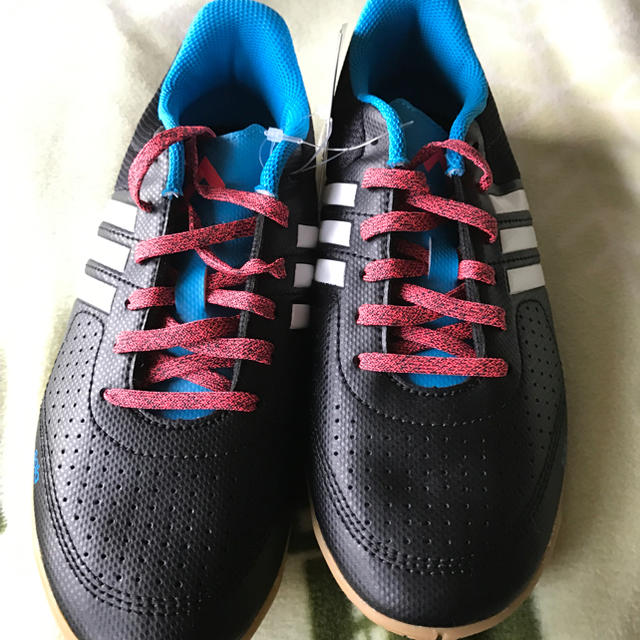 adidas(アディダス)の専用ーーadidas キッズフットサルシューズ エース15.3CTJ スポーツ/アウトドアのサッカー/フットサル(その他)の商品写真