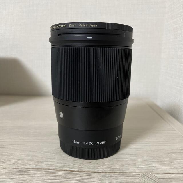 SIGMA(シグマ)のSIGMA 16mm F1.4 DC DN (ソニーEマウント) スマホ/家電/カメラのカメラ(レンズ(単焦点))の商品写真