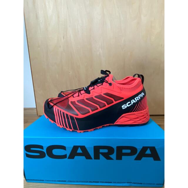 SCARPA(スカルパ)のスカルパ　SCARPA RIBELLE RUN 40 スポーツ/アウトドアのアウトドア(登山用品)の商品写真