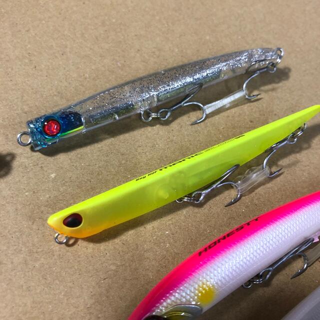 Megabass(メガバス)のシーバス用ルアー8点セット 使用済 メガバスやアピアなど スポーツ/アウトドアのフィッシング(ルアー用品)の商品写真