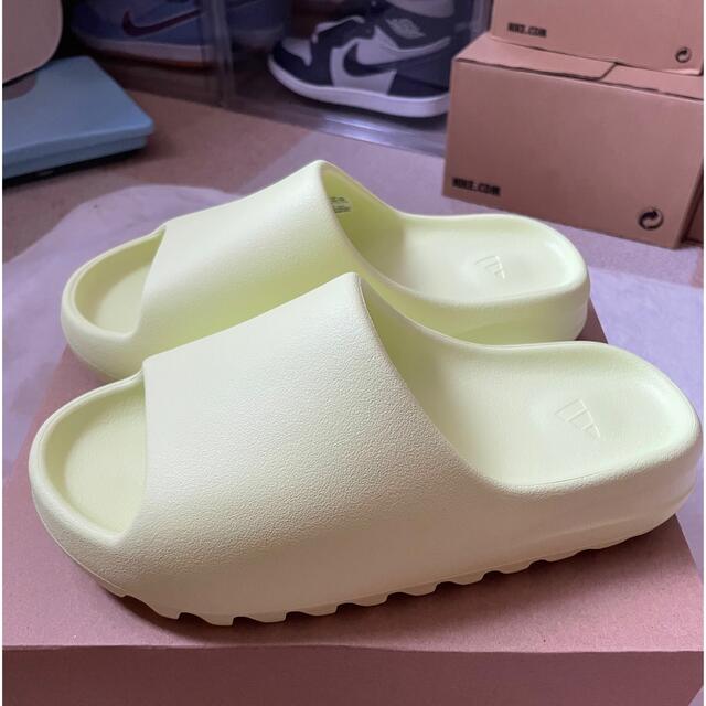 Yeezy Slide Green Glow 26.5