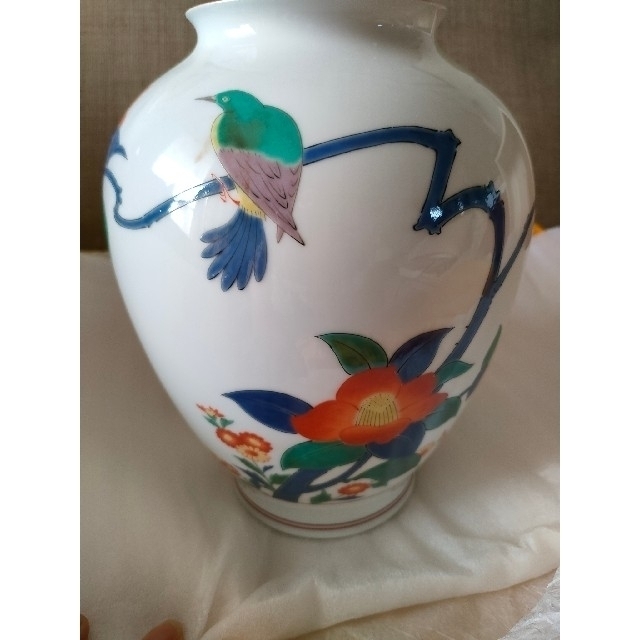 香蘭社◇壷・花瓶/花鳥図/13代酒井田柿右衛門原画/木箱付-