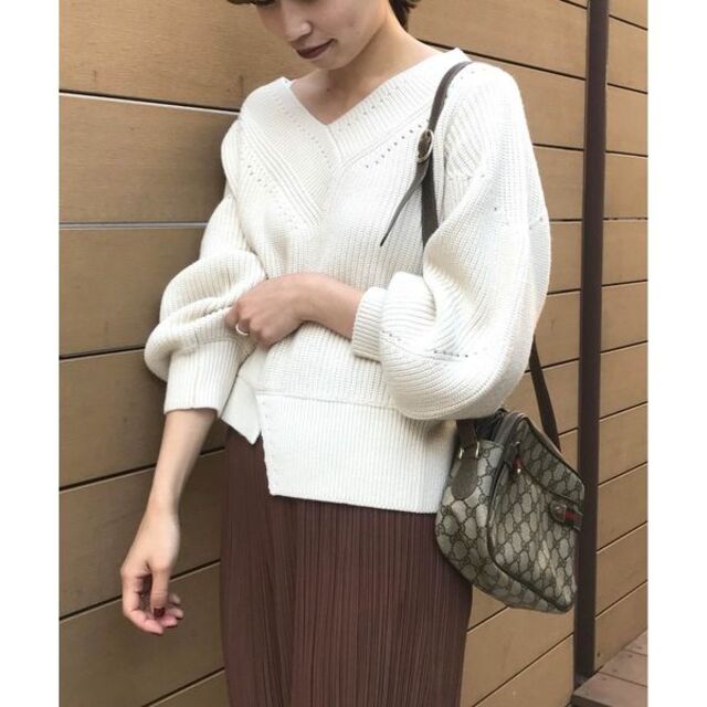 Ameri VINTAGE(アメリヴィンテージ)のameri UNDRESSED PETITE EYELET KNIT TOP レディースのトップス(ニット/セーター)の商品写真