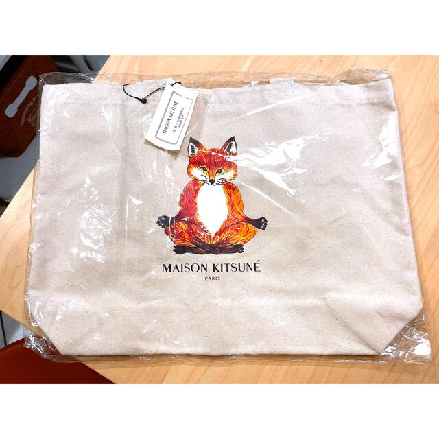 MAISON KITSUNE'(メゾンキツネ)のMAISON KITSUNE ☆ メゾンキツネ　新品未使用　トートバッグ レディースのバッグ(トートバッグ)の商品写真